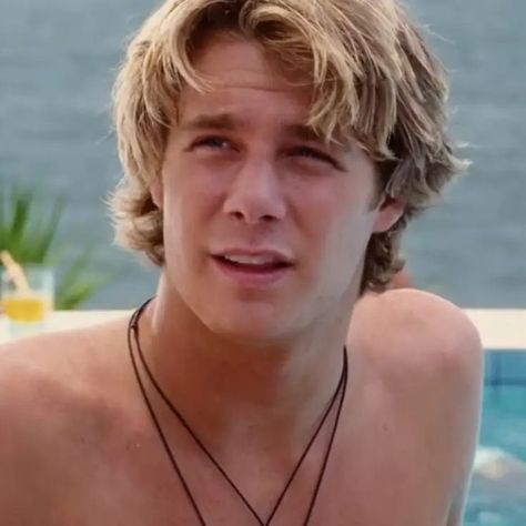 Jake Mcdorman Aquamarine, Jake Mcdorman, Aquamarine Movie, Movie Aesthetic, Magic Aesthetic, Entertainment Industry, Celebrity Crush, Comedians, New Hair