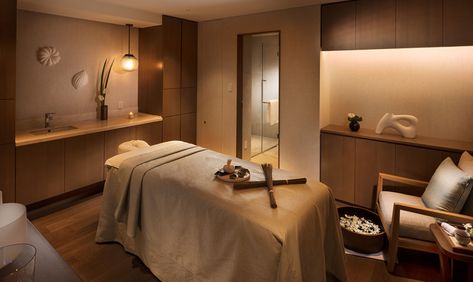 Massage Room Design, Spa Massage Room, Massage Room Decor, Spa Luxe, Esthetician Room Decor, Esthetics Room, Spa Room Decor, Spa Interior Design, Esthetician Room