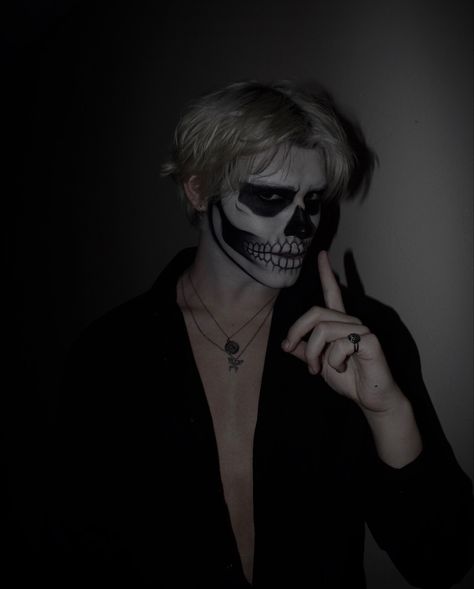 Forbidden Romance, Wattpad Romance, Draco Malfoy, Face Paint, The Story, Romance, Wattpad, Paint, Halloween