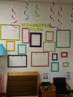 Preschool Expectations, Toddler Classroom Set Up, Preschool Art Display, Preschool Displays, Writing Center Preschool, Head Start Classroom, Preschool Classroom Setup, Infant Crafts, Preschool Family