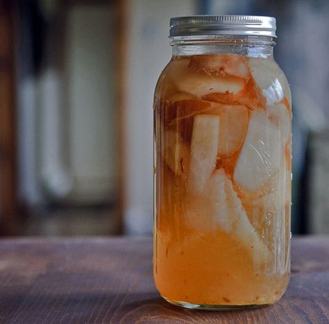 pear liqueur. YES. my love for boozy fruit concotions is well known (exhibit A, apple brandy) Boozy Fruit, Brandy Recipe, Homemade Liqueur, Pear Liqueur, Pear Brandy, Cordial Recipe, Homemade Liquors, Homemade Alcohol, Homemade Hot Sauce