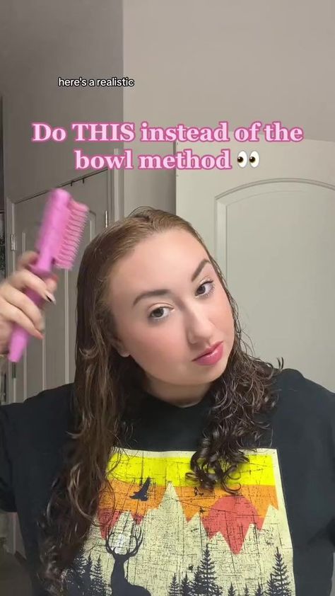 DO THIS INSTEAD of the bowl method! 👀🫢 It’s a more realistic curl routine - and the best part?! My neck and back are still intact 😩🤣 Let me know if you try this curl routine! | That Curly Girl | That Curly Girl · Original audio The Bowl Method Curly Hair, Hair Bowl Method, Bowl Method Wavy Hair, Bowl Method Curly Hair, Bowl Method, Curl Routine, Curly Girl, Curled Hairstyles, Wavy Hair