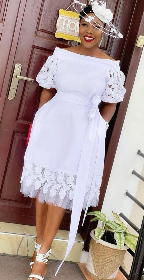 White Lace Dress Styles Ghana, White Lace Dress Styles, Lace Dress Styles Ghana, Mid Length Lace Dress, Jay Fashion, Lace Dress Classy, Dress For Ladies, African Lace Styles, African Fabric Dress