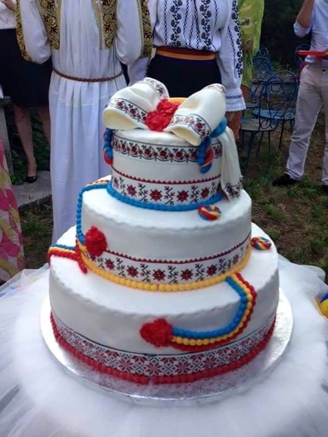 Romanian wedding cake Cake For Mother, Serbian Wedding, Foreign Wedding, Romanian Wedding, Wedding Cake Images, Orthodox Wedding, Design Cake, European Wedding, May Weddings