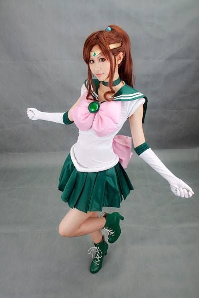 Sailor Jupiter Sailor Jupiter Costume, Sailor Moon Jupiter, Sailor Jupiter Cosplay, Powerpuff Girls Characters, Sailor Jupiter, Cute Costumes, Sailor Scouts, Best Cosplay, Powerpuff Girls