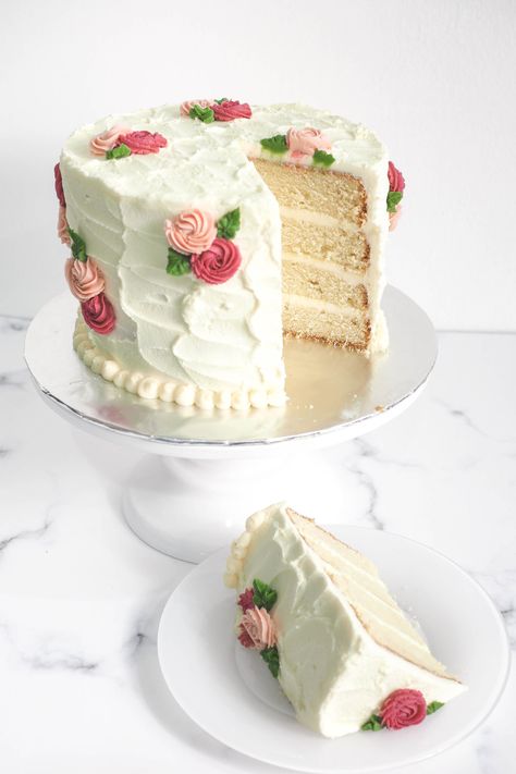 This is an awesomely moist vanilla cake I have ever tried. With a soft, moist & solid texture, this cake is perfect for stacking and carving. #moistvanillacake #supermoistvanillacakerecipe #moistvanillacakerecipe #moistvanillacakefromscratch #easymoistvanillacake #moistvanillacakerecipefromscratch #homemademoistvanillacakerecipe #bestmoistvanillacakerecipe #vanillacakerecipe #decoratedtreats #cakerecipes Vanilla Cake Decoration, Vanilla Cake Easy, White Cake From Scratch, Vanilla Cake Design, Vanilla Buttercream Cake, Vanilla Cake From Scratch, Moist White Cake, Homemade Vanilla Cake, Moist Vanilla Cake