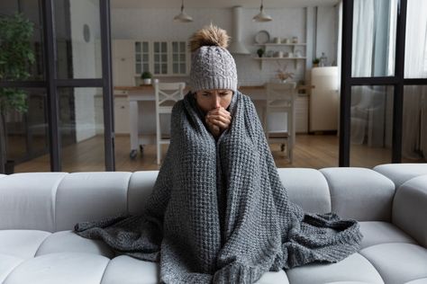 A HOMEOWNER who bought a house without central heating has revealed how she stays warm in the winter. She said her hacks are also useful for those who want to keep their heating bills low throughout the colder months. Amanda Oliver told Reviewed she was unaware of how cold her home would get until the […] Signs Of Pneumonia, The Penny Hoarder, Home Insulation, Elisabeth Moss, Home Goods Store, Shannen Doherty, Always Cold, Energy Bill, Central Heating