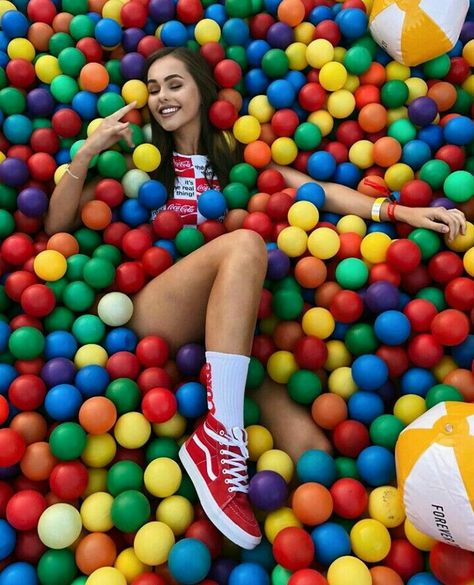 Ball Pit Photoshoot, Shotting Photo, Photos Tumblr, Foto Poses, Tumblr Photography, Ball Pit, Trik Fotografi, Shooting Photo, Insta Photo Ideas