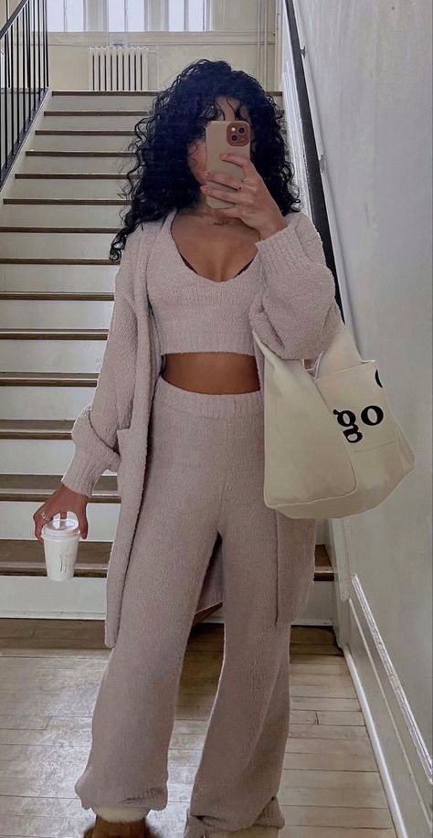 Loungewear Aesthetic, Lounge Outfits, Cosy Outfit, Loungewear Outfits, Clueless Outfits, Cute Gym Outfits, Cute Comfy Outfits, Cute Swag Outfits, Fashion Mistakes