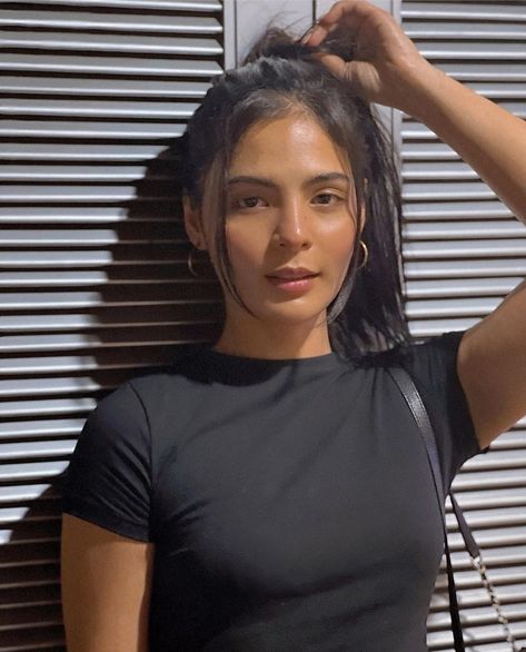 Filipino Actress, Lovi Poe, Nose Job, Actresses, Actors, T Shirts For Women, Women's Top, Quick Saves