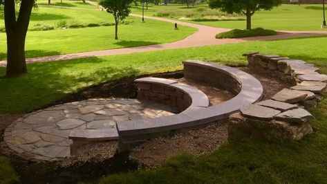 Terrace Wall, Learning Outside, Hydrangea Landscaping, Patio Terrace, Outdoor Sitting Area, Farm Sanctuary, Outdoor Theater, Landscape Concept, Landscape Architecture Design