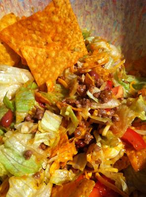 Taco Salad, with Doritos! -- BEST salad ever. Great for potlucks and picnics. Campground Food, Taco Salad With Doritos, Salad With Doritos, Best Salad Ever, Dorito Taco Salad Recipe, Salad Taco, Taco Salad Doritos, Mexican Dinners, Best Salads Ever