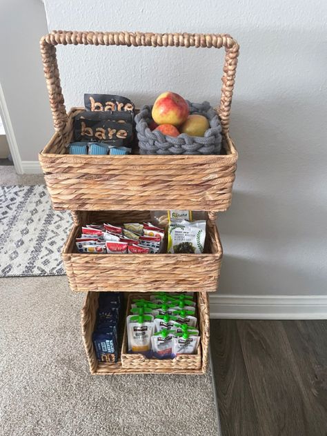 Healthy Snack Cart Ideas, After School Snack Tray, Classroom Snack Station, Snack Cart Ideas For Home, Toddler Snack Station, Healthy Snack Basket, Healthy Snack Station, Snack Station Kids, Montessori Snack Station