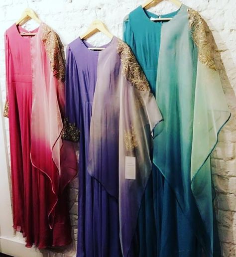 Beautiful Shaded dupattas. Shaded Dupatta, Simple Kurtis, Designer Kurti Patterns, Kurti Patterns, Cabbages, Kids Designer Dresses, Stole Scarf, Designer Kurti, Indian Suits