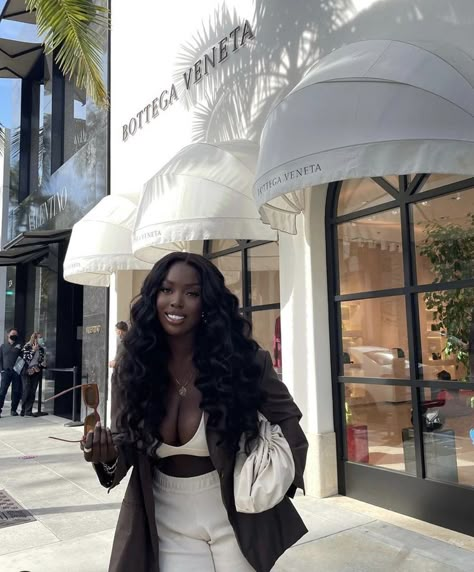 Beautiful black woman in elevated fashion Feminine Black Women, Lips Black, Elevated Fashion, Slippers Black, Dark Skin Beauty, Black Femininity, Ugg Slippers, Black Is Beautiful, Girls Night