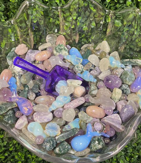 Mermaid Crystal Confetti is available now! 🐚🧜‍♀️🐳 Link in bio or story!🔮 #crystalconfetti #scoop #crystals #witchesbrew #crystallove… | Instagram Confetti Aesthetic, Summer Room Decor, Summer Room, Crystal Confetti, Clay Artist, Beautiful Crystals, Witches Brew, Confetti, Florist