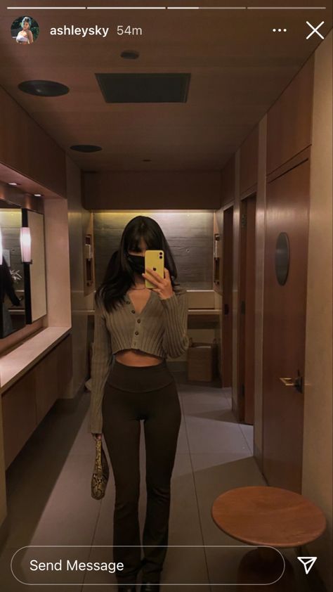 Ashley Sky, Online Closet, Body Goals, Instagram Story, Fitness Fashion, Mirror Selfie, Spring Summer, Outfit Inspo, Beauty