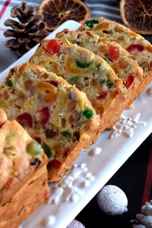 Christmas Apricot and Walnut Fruitcake - Lord Byron's Kitchen Gum Drop Cake, Xmas Cake Recipes, Fruit Cake Recipe Easy, Light Fruit Cake, Fruit Cake Recipe Christmas, Drop Cake, Fruit Cake Christmas, Fruitcake Recipes, Christmas Fruit