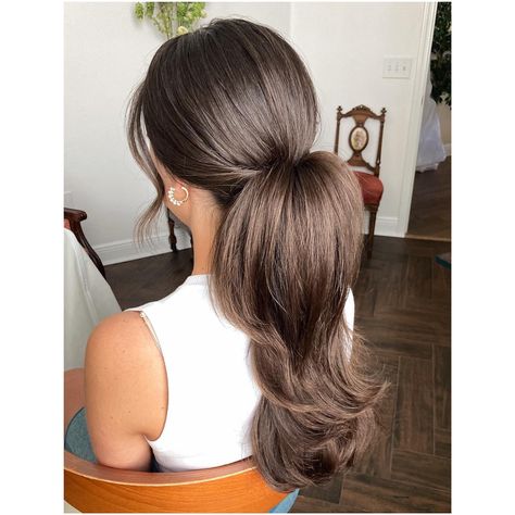 Waterfall ponytails are officially my new favorite. Especially with the bounce and volume of blowout curls 😍 #btpstylingawards… | Instagram Volume Curled Ponytail, Cascade Ponytail, Extra Volume Ponytail, Ponytail More Volume, Voluminous Hair Ponytail, Waterfall Ponytail, Ponytail Curls, Deb Hair, Volume Ponytail