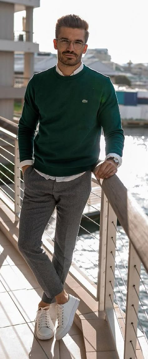 Work Smart Casual, Office Outfit Men, Preppy Outfits Men, Mens Preppy Outfits, Sweater Outfits Men, Casual Outfits Fashion, Mens Work Outfits, Smart Casual Menswear, Mens Business Casual Outfits