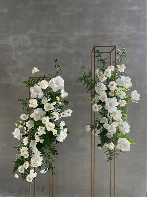 Plinth Flowers, Pillar Arch, Wedding Pillars, Standing Flower, Reception Backdrop, Wedding Reception Backdrop, Wedding Backdrop Design, Wedding Arch Flowers, Flower Arrangements Simple