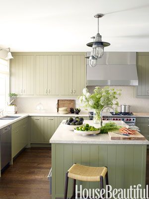 Soft green kitchen.  Design: Madeline Stuart.  Photo: Victoria Pearson. Housebeautiful.com Modern Provincial Kitchen, Soft Green Kitchen, Sage Kitchen, Green Kitchen Designs, Popular Kitchen Designs, Best Kitchen Colors, Sage Green Kitchen, Green Kitchen Cabinets, Popular Kitchens