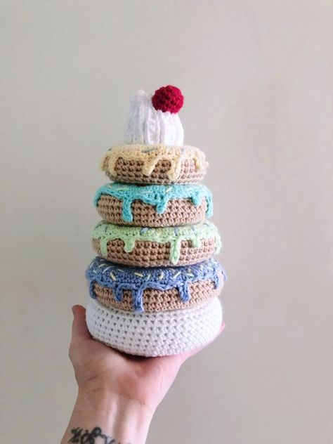 Donut Stacking Rings Crochet Baby Toy Stackable crochet toy pattern #stackablecrochettoypattern #crochet #crochettoy #crochettoys 1.825 Crochet Baby Stacking Toys, Crochet Stacking Rings, Crochet Montessori Toys, Crochet Sensory Toys, Crochet Stacking Toy, Dessert Theme, Baby Stacking Toys, Cow Toys, Diy Crochet Toys