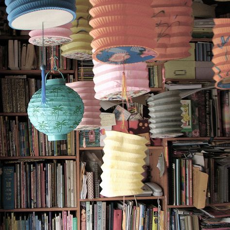 Paper Lanterns and books Pink Lanterns, Dream Future, Chinese Lanterns, The Ceiling, Paper Lanterns, Dream House Decor, My New Room, House Inspo, New Room