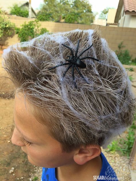 Crazy Hair Day Thanksgiving Hairstyles, How To Look Attractive, Toddler Haircuts, Crazy Hat, Lace Braids, Easy Hairdos, Fun School, Crazy Ideas, Wacky Hair Days