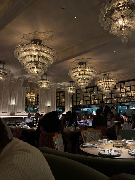 Restaurant London Aesthetic, Fancy Diner Aesthetic, London High Society Aesthetic, Fancy Restaurants Aesthetic, London Restaurants Interior, City Restaurant Aesthetic, London Fancy Restaurant, Restaurant In London Aesthetic, London Dinner Aesthetic