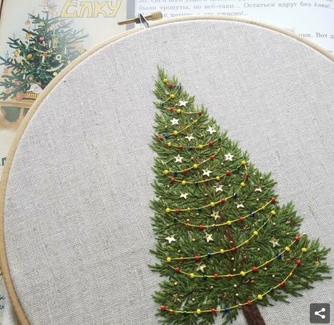 Christmas Tree Embroidery, Christmas Embroidery Patterns, Cross Stitch Christmas, Christmas Embroidery Designs, Embroidery Christmas, Embroidery Stitches Tutorial, Pola Sulam, Stitch Christmas, 자수 디자인