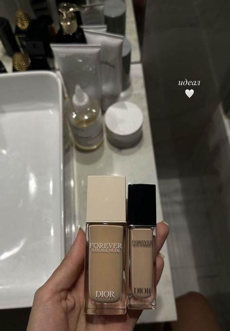 Ig: babyalexes Best Foundation For Dry Skin, Dior Forever Skin Glow, Soft Girl Makeup, Dior Foundation, Woc Makeup, Brown Acrylic Nails, Dry Skincare, Foundation For Dry Skin, Soft Makeup Looks