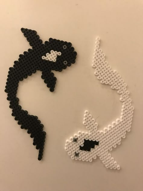 Matching Perler Beads Ideas, Pride Perler Beads, Iron Beads Pattern, Peeler Bead Ideas, Hama Art, Modele Pixel Art, Hamma Beads Ideas, Pearl Beads Pattern, Easy Perler Beads Ideas