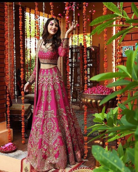 Mayon Dress, Mayon Dresses, Blouse Lehenga, Raw Silk Lehenga, Heavy Dresses, Formal Wear Dresses, Shocking Pink, Pink Lehenga, Lehenga Blouse