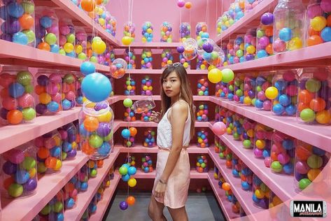 The Dessert Museum 101: Beyond just being ‘Instagrammable’ – Manila Millennial Kimball Art Museum Photography, National Museum Of Anthropology Manila, Huge Cake, Cream Room, Interactive Museum, Popular Desserts, Chocolate Factory, Pretty Photos, Planning Ahead