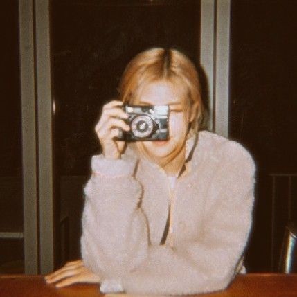 Rosé Core Aesthetic, Rosé Icons Aesthetic, Blackpink Rosé Aesthetic, Rosé Aesthetic Blackpink, Blackpink Rosé Icons, Rosé Core, Rosé Blackpink Icons, Rosé Blackpink Aesthetic, Rose And Rosie