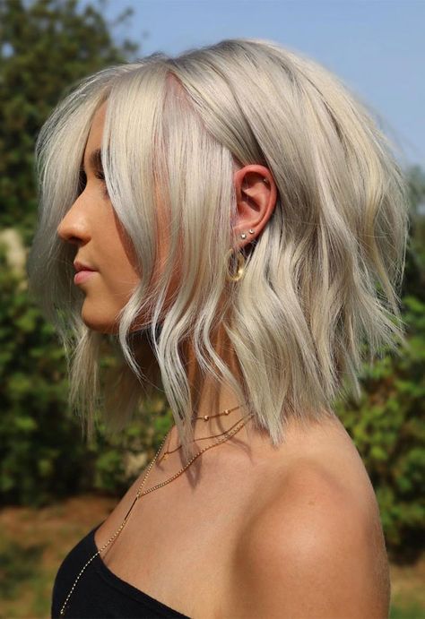 My Forever Love, Bob Hair Color, Ash Blonde Hair Colour, White Blonde Hair, Ash Hair Color, Layered Haircuts For Medium Hair, Color Highlights, Fun Hair, Shoulder Length Hair Cuts