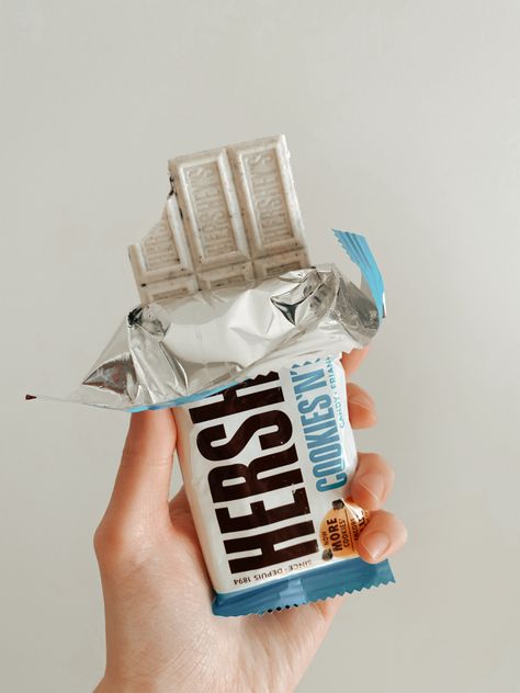 Cookies N Cream Aesthetic, Hersheys Chocolate Bar Aesthetic, Cookies And Cream Aesthetic, Hershey Aesthetic, Chocolate Bar Aesthetic, Hersheys Cookies And Cream, Hershey White Chocolate, Spooky Basket, Hershey Cookies