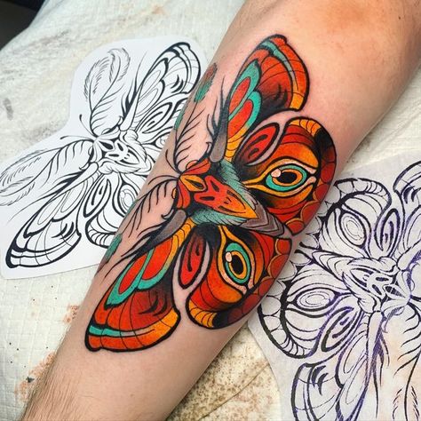 Nick Spiros on Instagram: "Thank you for the beautiful moth tattoo @lacortetattooer! It was great meeting you. #tattoo #colognegermany #köln #germany #tattoos #tattooart #tattoolife #ink #moth #neotraditionaltattoo #neotraditional #mothtattoo #newtattoo #myarmhurts #travel #travelgram #traveler #instatravel #traveltattoo #inked #inktattoo #inklife" Traditional Moth Tattoo, End Tattoo, Traditional Tattoo Woman, Traditional Butterfly Tattoo, Yellow Rose Tattoos, Butterfly Tattoo Stencil, Butterfly Hand Tattoo, Girl Arm Tattoos, Insect Tattoo