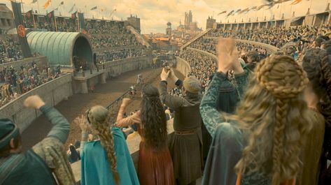 Filming Set, Medieval House, Blood And Bone, Empire Of Storms, Asoiaf Art, Targaryen Aesthetic, Medieval Houses, Medieval World, Iron Throne