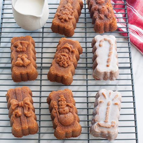 Cherry Cardamom Loaves Mini Loaf Cakes, Mini Loaves, Man Candle, Mini Loaf Pan, Santa Candy, Mini Loaf, Loaf Recipes, Pan Recipes, Dried Cherries