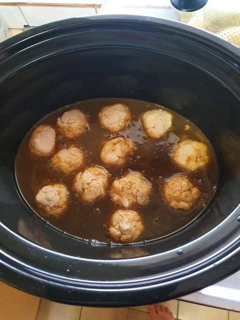 Slow Cooked Golden Syrup Dumplings - acoking