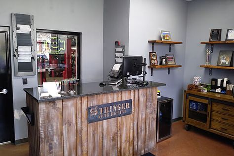 Repair Shop Office Ideas, Auto Shop Decor Ideas, Diesel Shop Ideas, Auto Repair Office Ideas, Automotive Office Ideas Waiting Rooms, Auto Shop Lobby Ideas, Auto Repair Shop Design Waiting Rooms, Mechanic Waiting Room Ideas, Car Lot Office Ideas