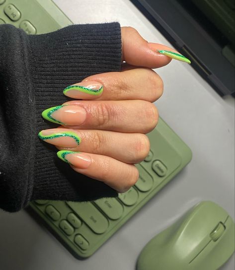 Cute At Patrick’s Day Nails, Gel Nail Designs Green St Patrick, Sparkly Green Nail Designs, St Patricks Day Nails Design Almond, Lime Green Design Nails, Green Nails For St. Patrick’s Day, Lime Green Almond Acrylic Nails, Spring St Patricks Day Nails, St Patricks Nail Designs St Paddys