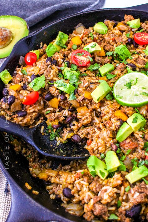 Indulge in our savory Mexican Beef and Rice Skillet (or beef burrito skillet) recipe. Satisfyingly hearty and bursting with flavor. Quick Easy Dinner Cheap, Burrito Skillet Recipe, Mexican Beef And Rice Skillet, Beef Burrito Skillet, Beef And Rice Skillet, Burrito Skillet, Casserole Beef, Asian Steak Bites, Casseroles Crockpot