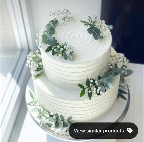 Wedding Cake Simple Eucalyptus, Eucalptus Wedding Cake, White Wedding Cake With Eucalyptus, Eucalyptus On Wedding Cake, Wedding Cake Designs Greenery, Eucalyptus Cake Wedding, White Cake Greenery, Small Wedding Cake Eucalyptus, Greenery Wedding Cake Eucalyptus