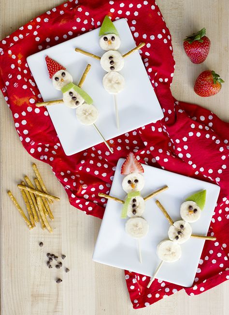 Class Christmas Party, Kids Art Activities, Wooden Skewers, Christmas Eats, Snowman Cake, Banana Slices, Fruit Kabobs, Pretzel Sticks, Baby Parenting