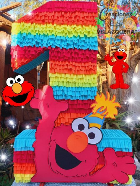 Piñata número 1 temática Elmo de plaza Sésamo Sesame Street Pinata Ideas, Sesame Street Pinata, Elmo Pinata, Elmo Birthday Cake, Elmo Birthday Party, Piñata Ideas, Goofy Disney, Sesame Street Birthday Party, Elmo Party