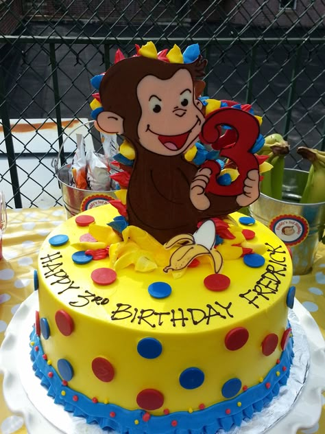 Curious George birthday cake by Riviera Bakehouse Curious George Cake Topper, Curious George Birthday Cake, George Birthday Cake, Curious George Cake, Birthday Cake Kids Boys, Curious George Cakes, Red Birthday Cakes, Curious George Birthday Party, Curious George Party