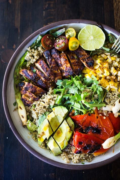 Chipotle Grilled Chicken, Chipotle Lime Dressing, Salad With Grilled Corn, Outdoor Recipes, 1000 Calorie, Grilled Chicken Salad, Lime Dressing, Grilled Chicken Recipes, Grilled Corn